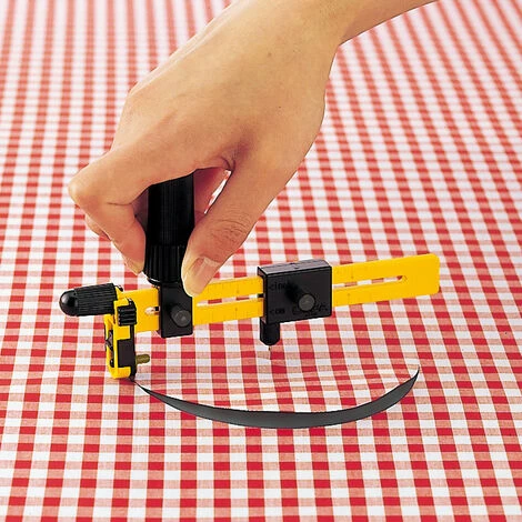 OLFA Kreisschneider CMP-3 Für Stoffe & Folien, Radius 4-22cm 2 OLFA Kreisschneider CMP-3 Für Stoffe & Folien, Radius 4-22cm – Bild 2