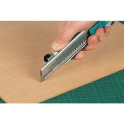 Wolfcraft 1 Profi-Abbrechklingen-Messer 2K +Klinge 5 Wolfcraft 1 Profi-Abbrechklingen-Messer 2K +Klinge -Angebote Schneidwerkzeug Store 2508300 3