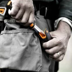 FISKARS 1023618 Universalmesser Mit Schleifstein, Aus Hochwertigem Stahl -Angebote Schneidwerkzeug Store 25817137 4