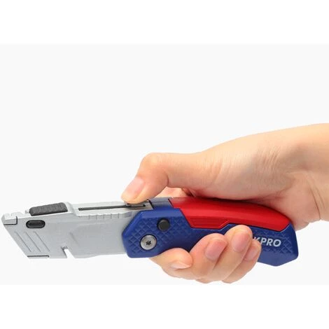 TRIOMPHE Professionelles Universal-Klappmesser Mit Klingengehäuse Im Metallgriff (mit 2 Ersatzklingen, Im Blister) 4 TRIOMPHE Professionelles Universal-Klappmesser Mit Klingengehäuse Im Metallgriff (mit 2 Ersatzklingen, Im Blister) – Bild 4