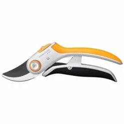 Fiskars Bypass Gartenschere Plus™ PowerLever Metall Zweige Astschere P751