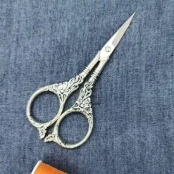 ILOVEMILAN Schere Im Europäischen Stil, Edelstahl, Für Kreuzstich, Schneiden, Stickerei, Nähen, Handwerk, Kunsthandwerk, Heimwerkerwerkzeug (Silber)