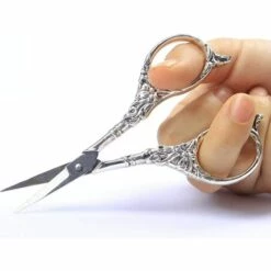 ILOVEMILAN Schere Im Europäischen Stil, Edelstahl, Für Kreuzstich, Schneiden, Stickerei, Nähen, Handwerk, Kunsthandwerk, Heimwerkerwerkzeug (Silber) 7 ILOVEMILAN Schere Im Europäischen Stil, Edelstahl, Für Kreuzstich, Schneiden, Stickerei, Nähen, Handwerk, Kunsthandwerk, Heimwerkerwerkzeug (Silber) -Angebote Schneidwerkzeug Store 64492179 3