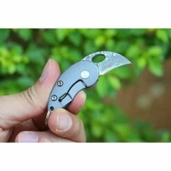 BENOBBY KIDS Mini-Klappmesser Mit Schlüsselbund Damaskus VG10-Stahlklinge, Griff Aus TC4-Titanlegierung, Kugelgelagerte EDC-Taschenmesser Mit Nylontasche -Angebote Schneidwerkzeug Store 67069101 5