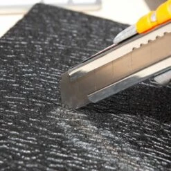 FRONTTOOL Cuttermesser Alu Profi 18 Mm Aus Schlagfestem Alu-Druckguss, Metallführung, Ergonomischer Griff -Angebote Schneidwerkzeug Store 9855637 3